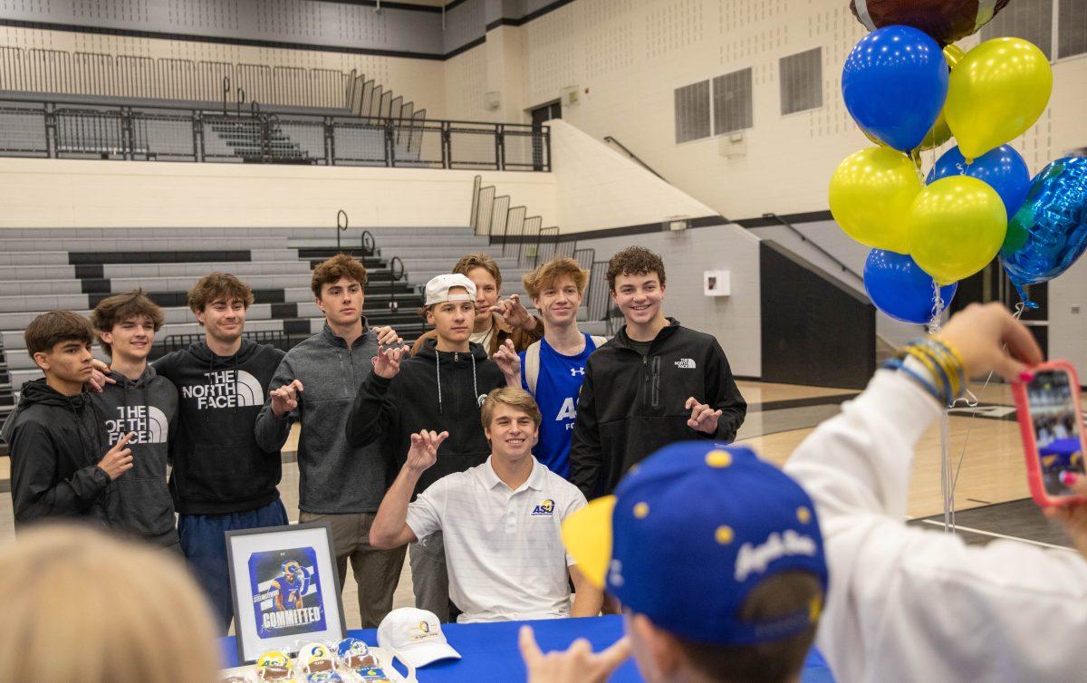 Guyer High School Holds Signing Day