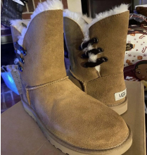 Guyer Student's Opinion on the Growing Trend of UGGs and Whether or Not They Live Up to the Hype
